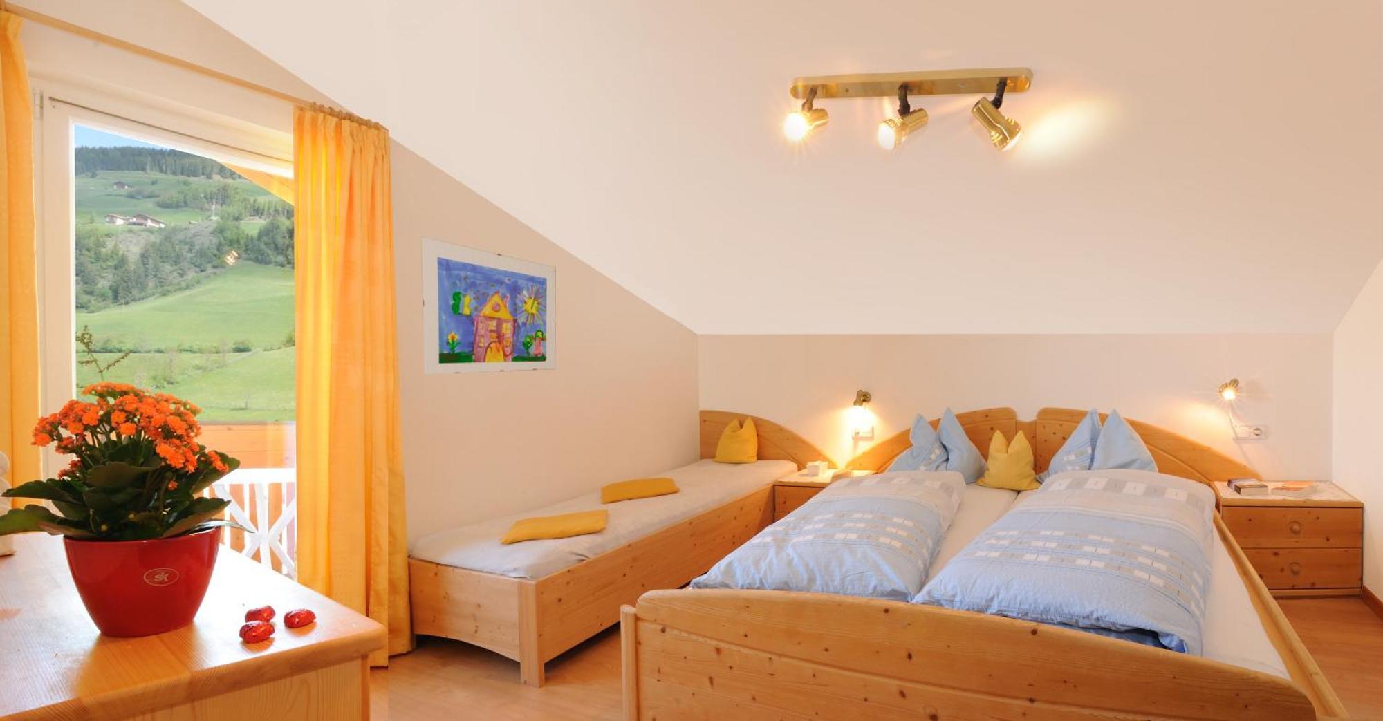 Haus Tannenburg Apartment Funes  Luaran gambar